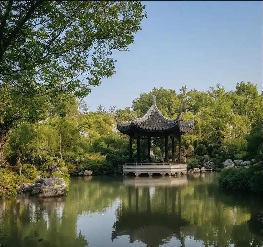 楚雄雨双建筑有限公司